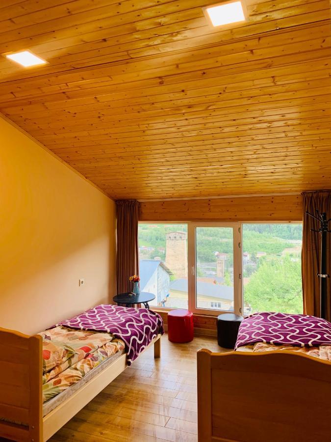 Nadia Guesthouse メスティア エクステリア 写真